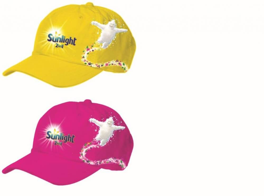 Caps